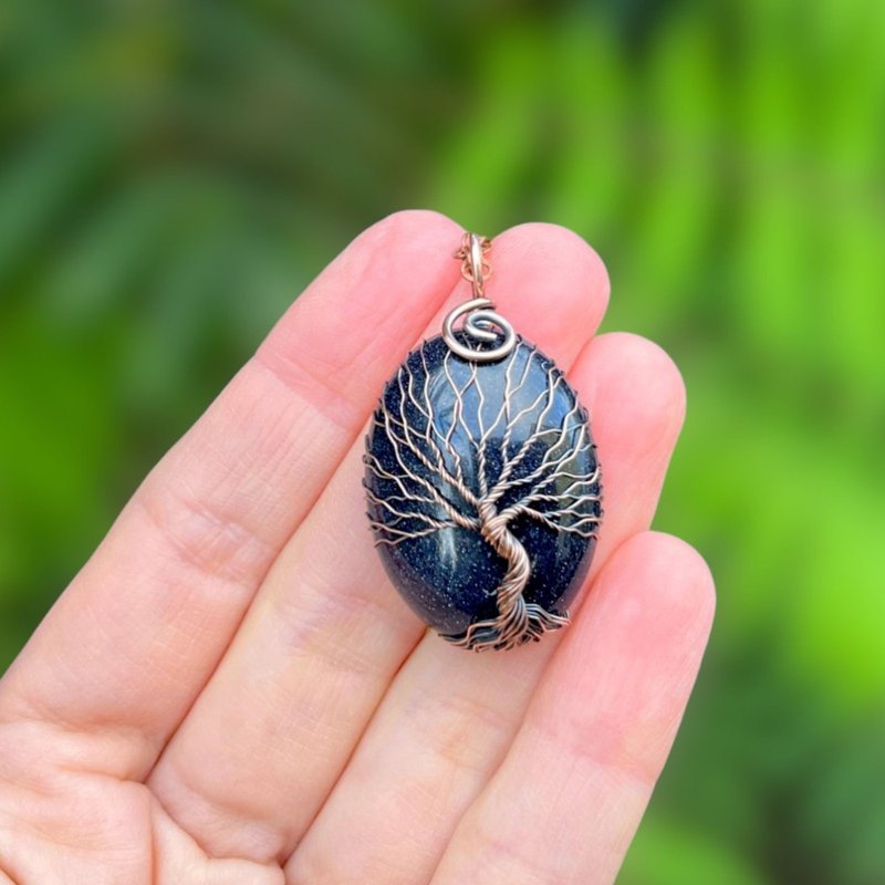 Blue goldstone copper wire wrapped tree of life pendant, protection talisman - 項鍊 - 其他金屬 藍色