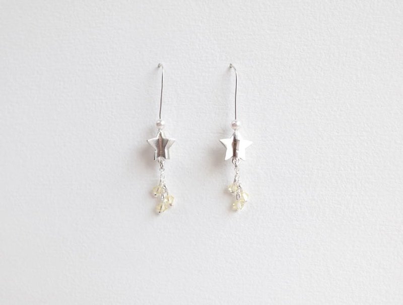 ni.kou sterling silver stars earrings - Earrings & Clip-ons - Other Metals 