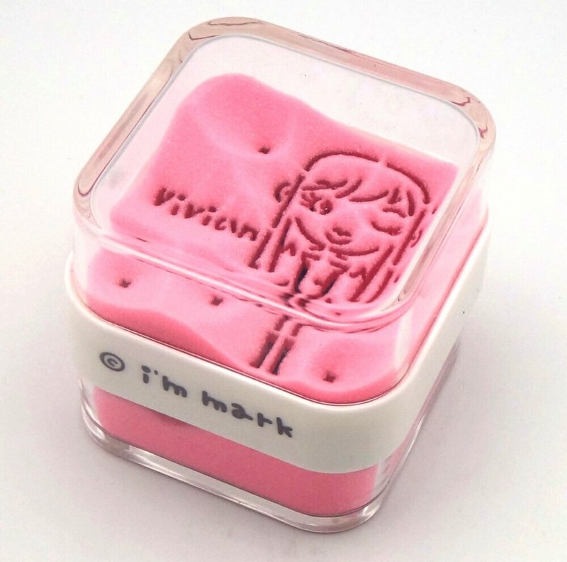 Hourglass paperweight (square)_female secretary Vivian_I'm Mark - ของวางตกแต่ง - อะคริลิค 