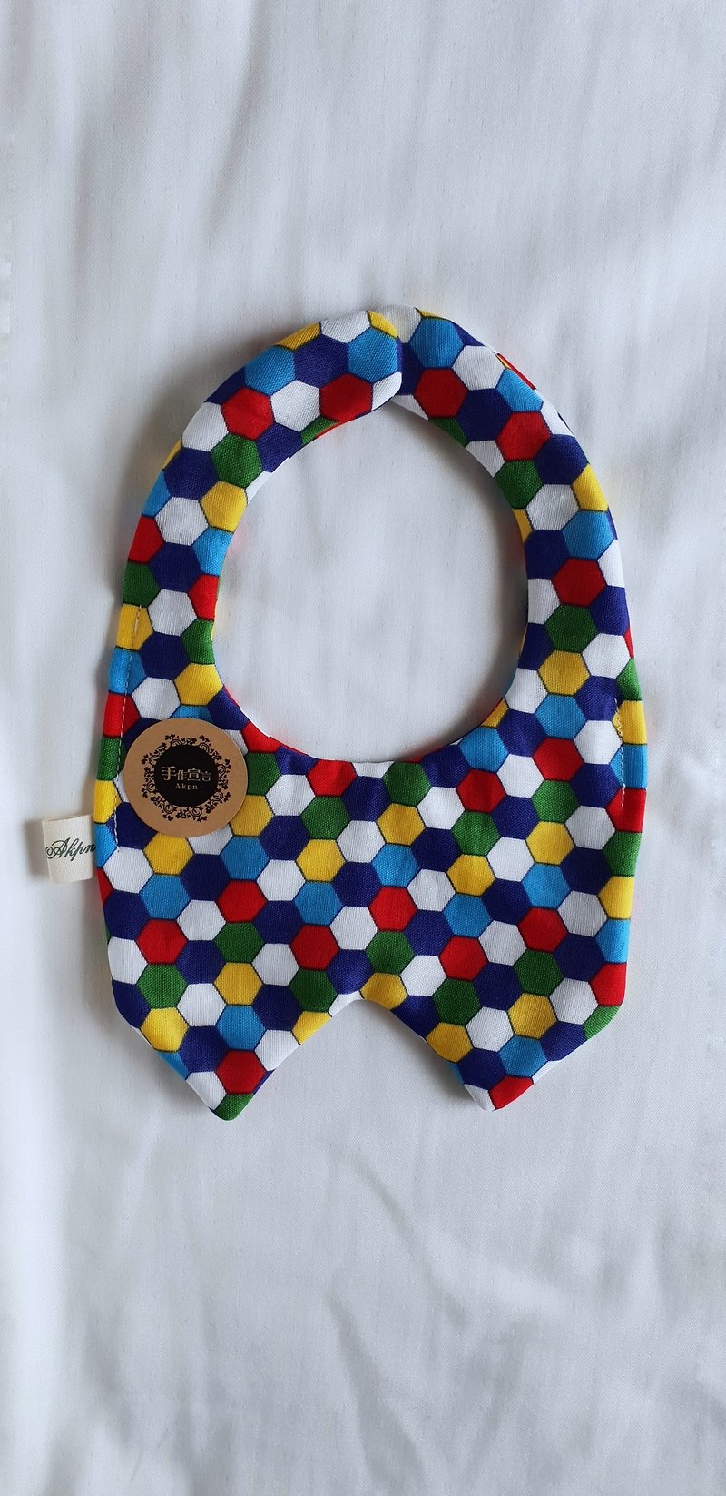 Nordic Hexagonal Ling-teeth baby shape eight-layer yarn bib. Saliva towel. 100% cotton - Bibs - Cotton & Hemp Multicolor