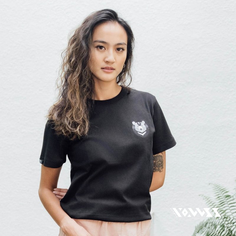 [Forest Animal Series] Black Bear Kumay patch T black style (for men and women) - Men's T-Shirts & Tops - Cotton & Hemp Black