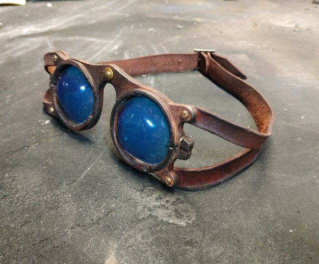 Steampunk goggles - Cyber - Goggles - Warhammer - inspired - Steampunk -  Welding - Shop Cosplay40000 Other - Pinkoi