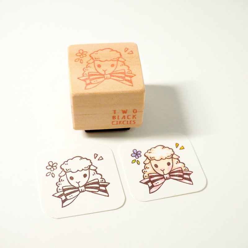 [Little Sheep Series] Ribbon Little White Sheep Hand-engraved Offset Stamp - Stamps & Stamp Pads - Rubber 
