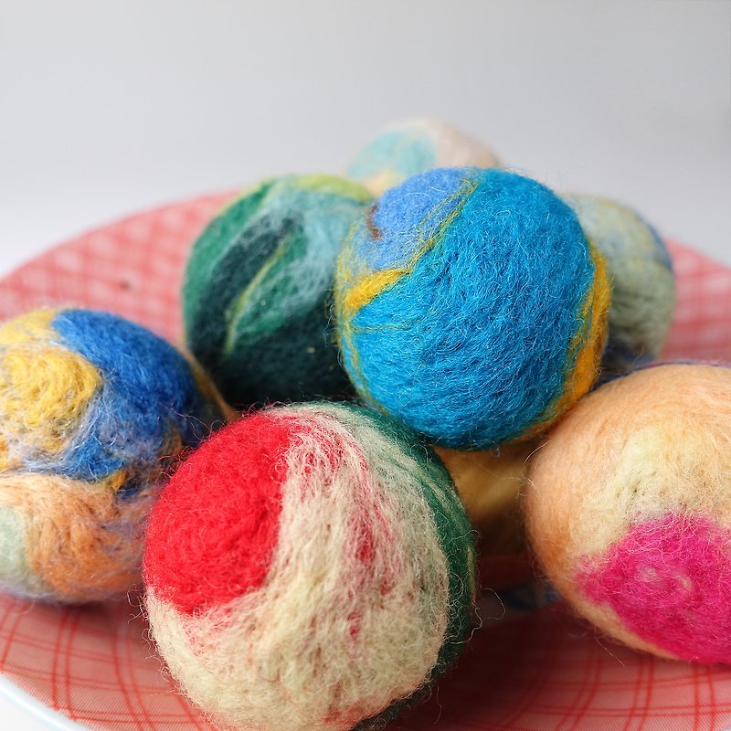 Wool felt mixed color cat grass ball 3 pieces/random delivery - Pet Toys - Wool Multicolor