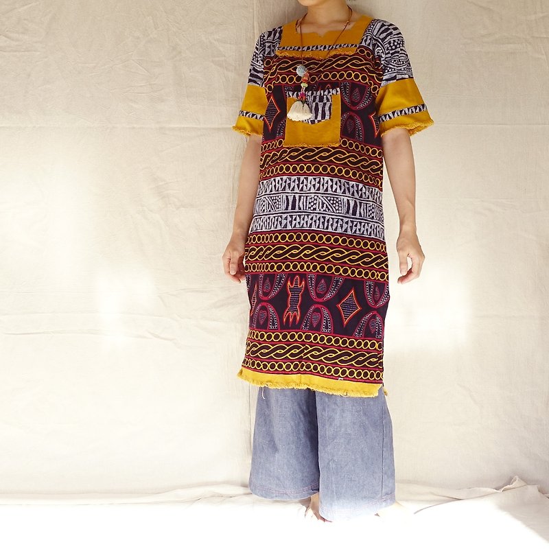 BajuTua/古著/ 奈及利亞 藍染風圖騰長版上衣 - 女裝 上衣 - 棉．麻 多色