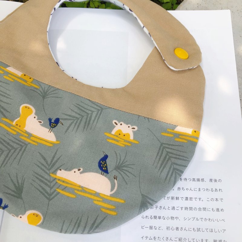 泥土黃河馬 l 韓國有機棉 l 手工六層紗圍兜口水巾 - 圍兜/口水巾 - 棉．麻 