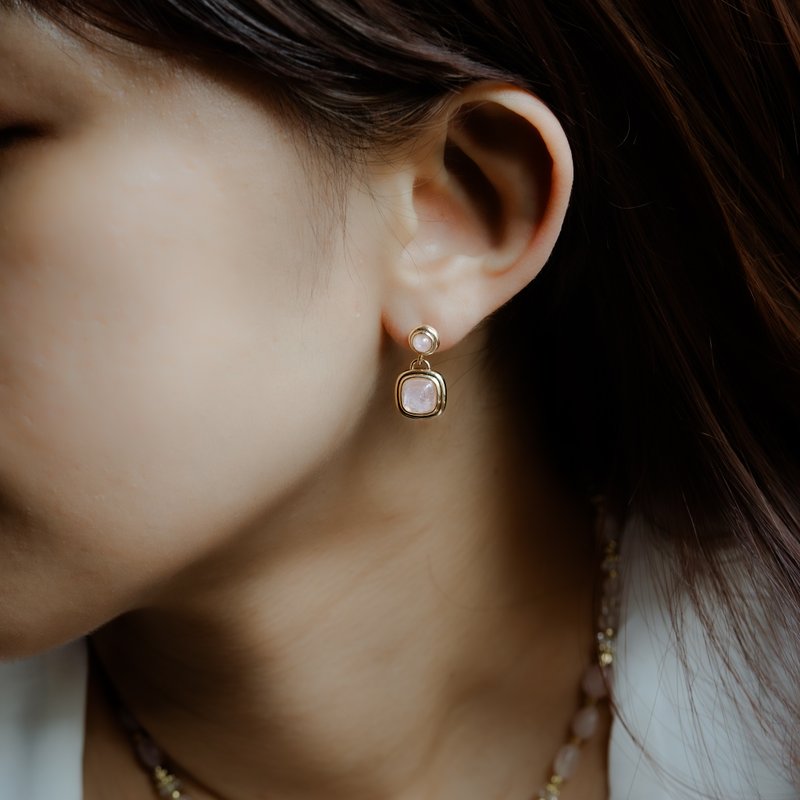 Peerless Baby l Rose Quartz Earrings E0024 - ต่างหู - เครื่องเพชรพลอย 