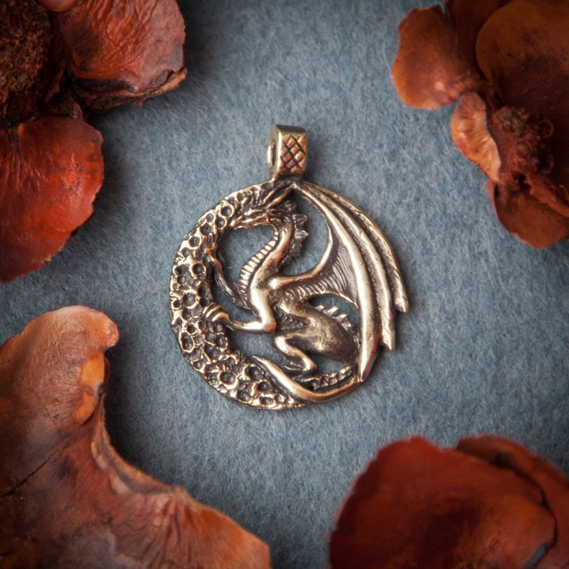 Moon Dragon pendant on leather cord. Handmade necklace. Viking jewelry. Pagan. - 項鍊 - 其他金屬 橘色