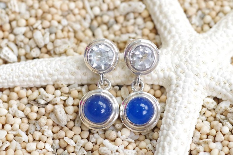 Silver earrings white topaz and blue agate - Earrings & Clip-ons - Stone Blue