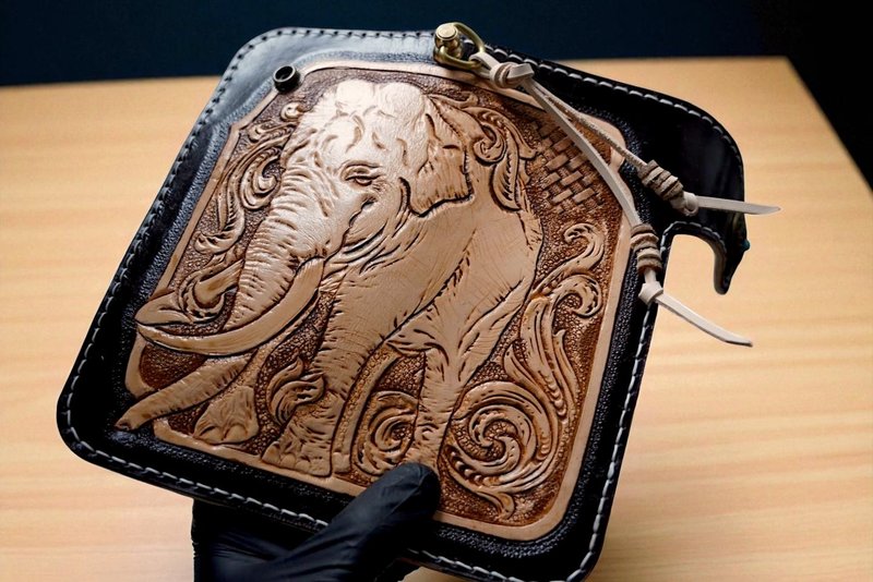 Prosperity & Luck Long Genuine Leather Wallet – Hand-tooled Auspicious Elephant - 錢包/皮夾/長短夾 - 真皮 咖啡色