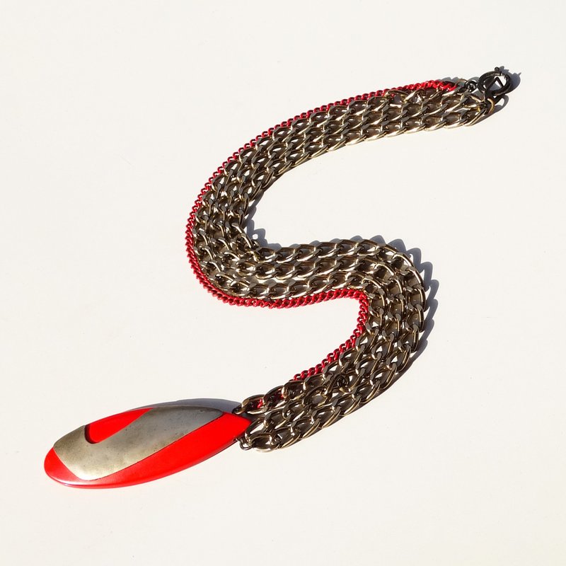 80s Vintage plastic red ×silver parts modern design chain necklace - 項鍊 - 其他金屬 紅色