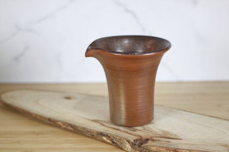 【送禮好物】160ml 金銀彩 柴燒茶海 公道杯 名家葉敏祥手作 - 茶壺/茶杯/茶具 - 瓷 