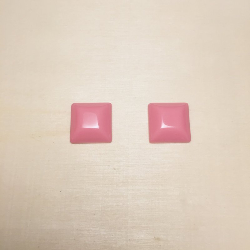 Retro dark pink square diamond earrings Clip-On - ต่างหู - เรซิน สึชมพู