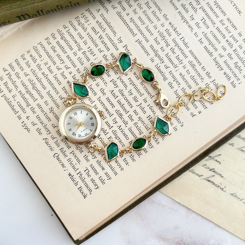 Gillian/Green Glass Bracelet Watch LI203 - นาฬิกาผู้หญิง - โลหะ สีเขียว