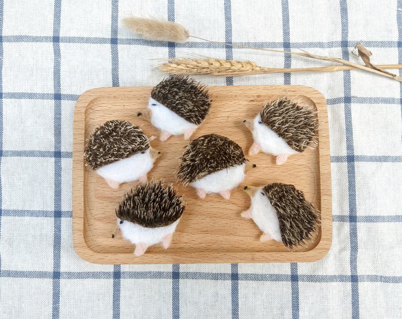 Needle Felt Hedgehog Brooch - Brooches - Wool Brown