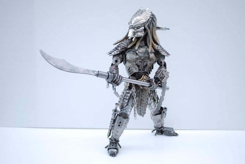 The Hunter SCRAP METAL, Cool gift for him, Cool Birthday Gift, Anniversary gifts - 擺飾/家飾品 - 其他金屬 