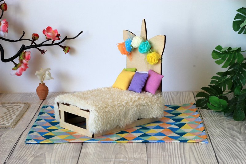 Miniature unicorn bed kit DIY dollhouse furniture 1:12 scale wooden parts with m - ของเล่นเด็ก - ขนแกะ สีนำ้ตาล
