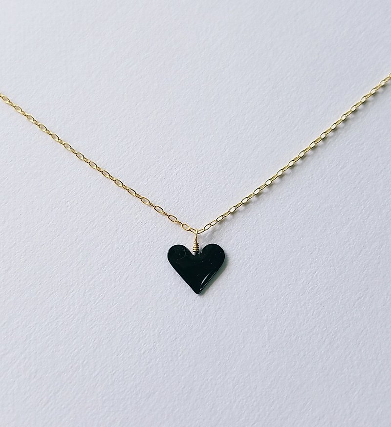 mini heart pendant&necklace black - Necklaces - Resin Black