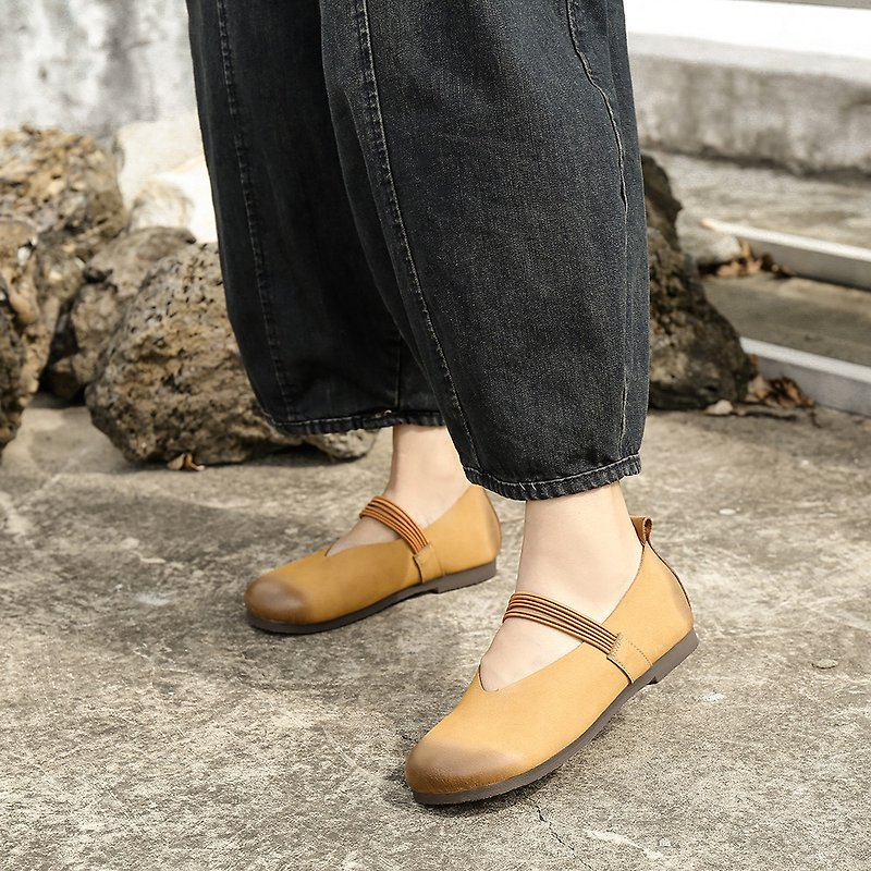 Shallow mouth soft sole comfortable flat shoes leather single shoes Yi Wensen autumn women's shoes - Mary Jane Shoes & Ballet Shoes - Genuine Leather Brown