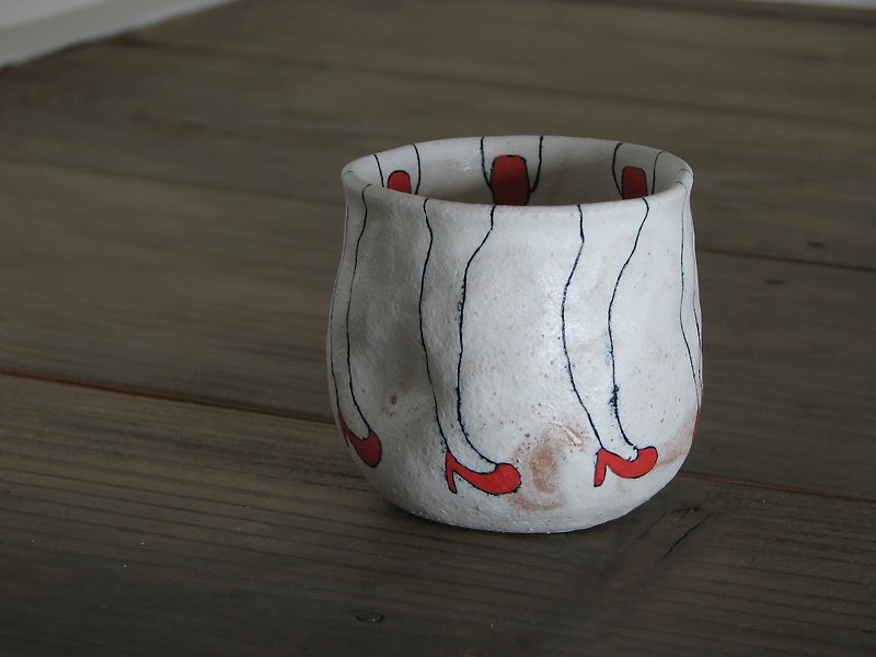 Red teacup - Pottery & Ceramics - Other Materials Red