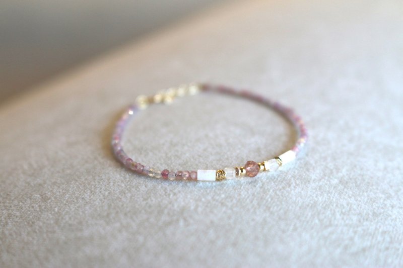 Bracelet strawberry crystal pink tourmaline natural stone - small bell - - Bracelets - Gemstone Pink