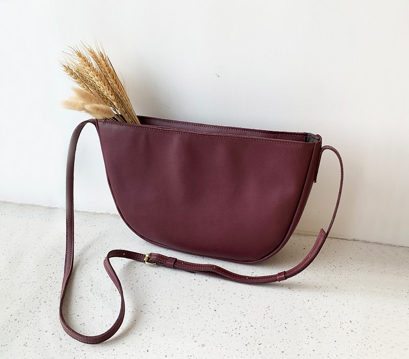 Retro Brown-red handmade cowhide half-moon bag PB19001 - Messenger Bags & Sling Bags - Genuine Leather 