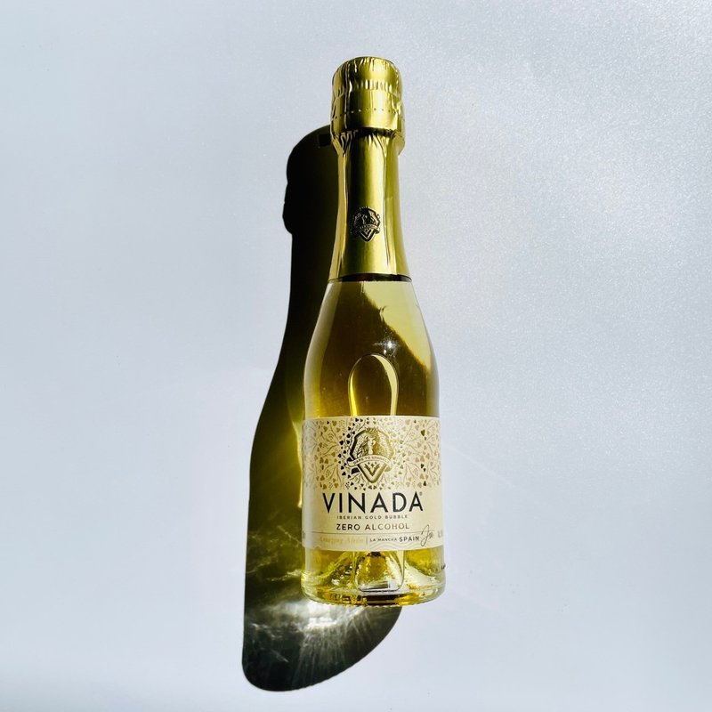VINADA 薇娜妲 阿依倫 無酒精氣泡酒 白葡萄純釀氣泡 VEGAN 200ML - 其他 - 玻璃 金色