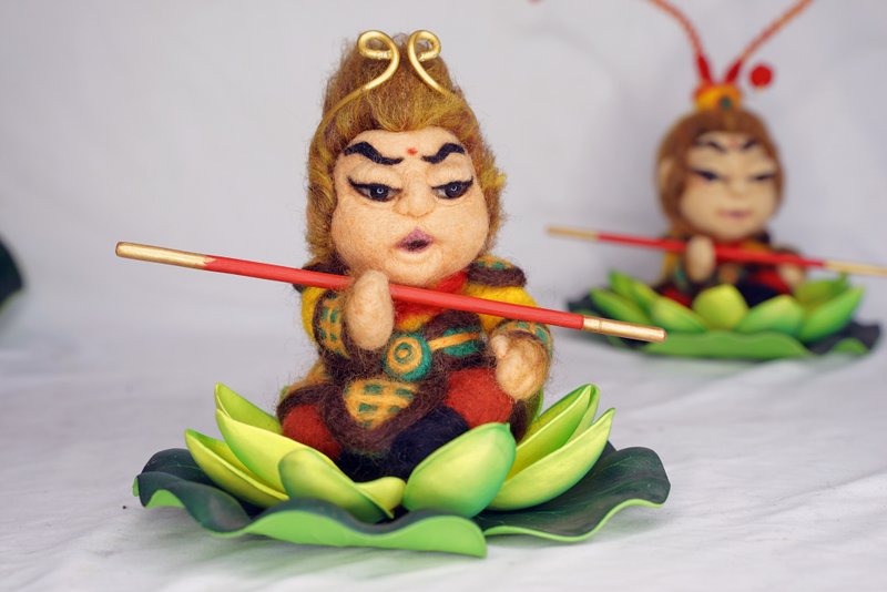 [Monkey King Monkey King] wool felt general - 12cm high - ตุ๊กตา - ขนแกะ สีส้ม