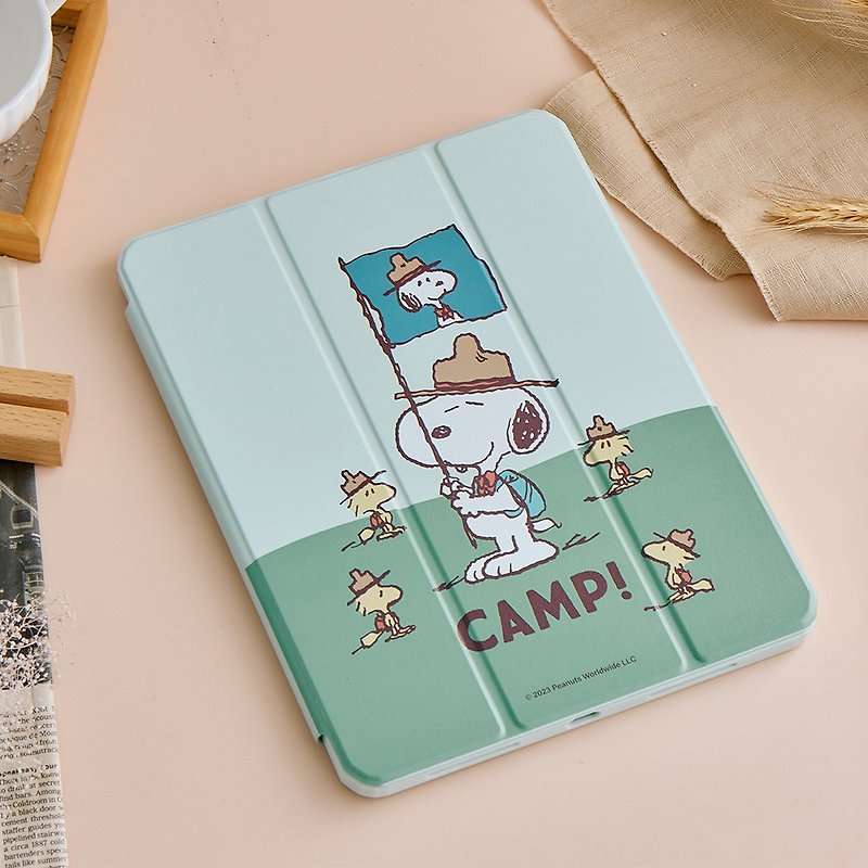 SNOOPY スヌーピー CAMP iPad 三つ折り保護ケース - タブレット・PCケース - プラスチック 多色