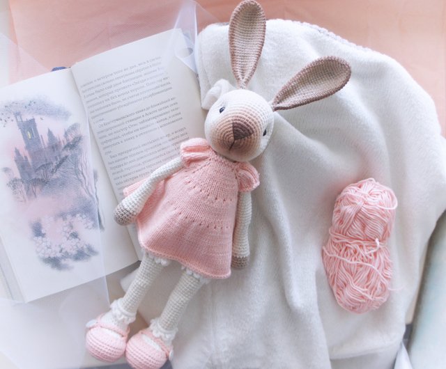 ウサギの人形 ピンクのドレス うさぎの花嫁ピンクウェディングドレス&花婿スーツのセット