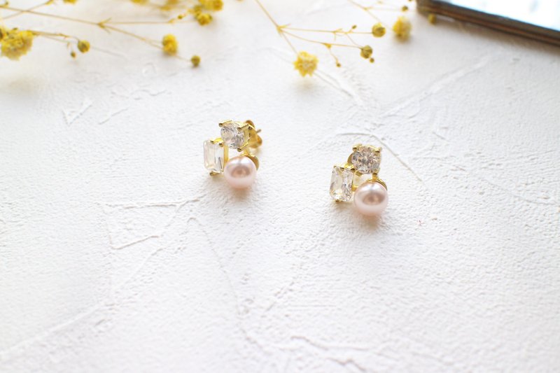 Pink moon light-Zircon brass handmade earrings - Earrings & Clip-ons - Copper & Brass Multicolor