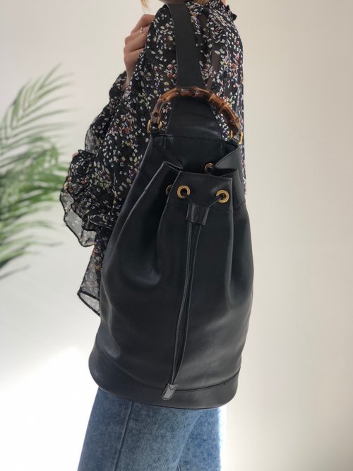 日本直送 名牌中古包 】GUCCI グッチ バンブー レザー 巾着