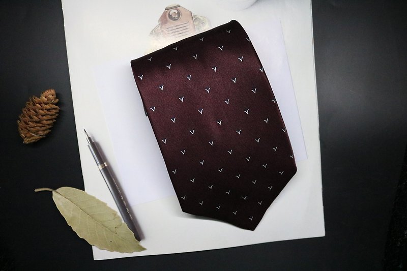 酒红色复古100%桑蚕丝领带时尚型男necktie - 領呔/呔夾 - 絲．絹 多色