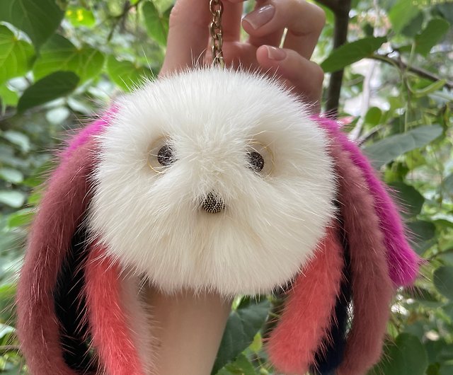 Handmade keychain / Cute pom pom keychain / Bag charm / Rabbit fur pendant  - Shop ShinshillaStore Keychains - Pinkoi