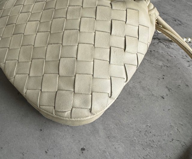 Second-hand Bottega Veneta BV dumpling bag crossbody bag
