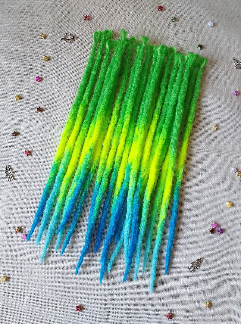 'Cyber Onion' Synthetic dreadlocks, Ombre crochet dreads, Cyber hair extensions - Hair Accessories - Plastic Multicolor
