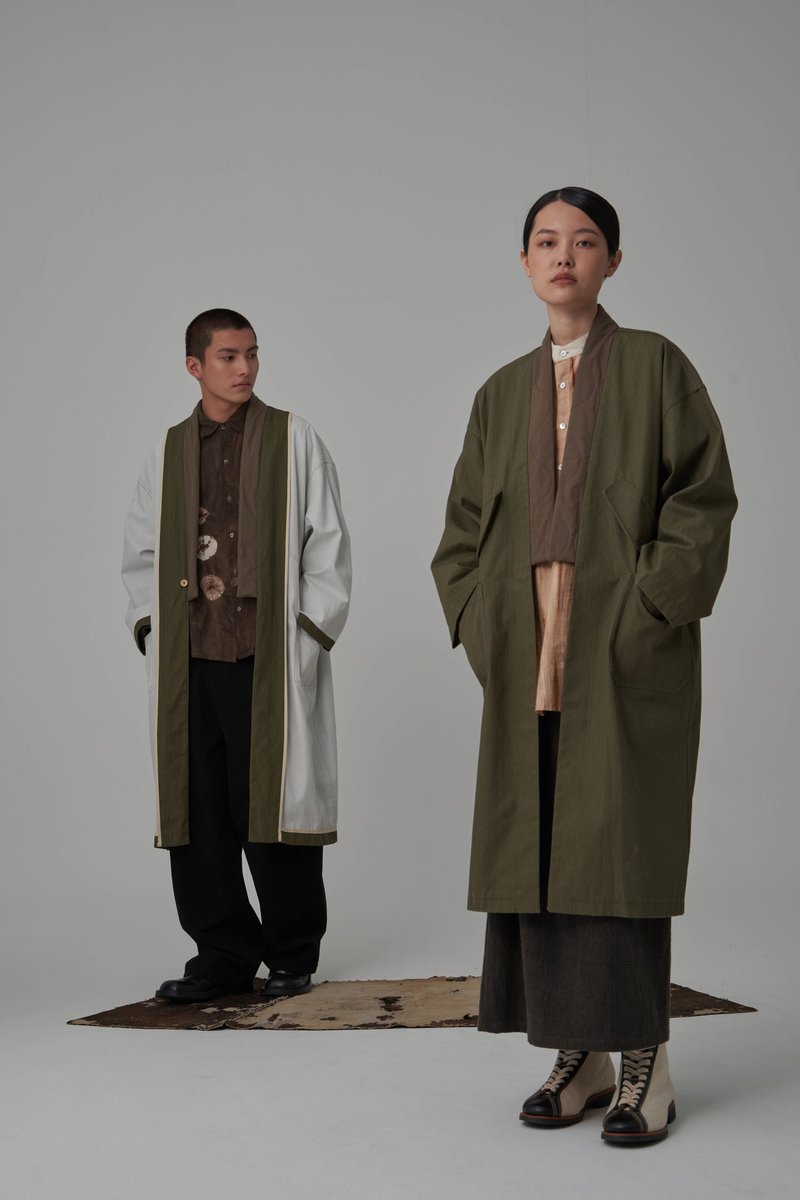 工業軍綠道袍 - 男夾克/外套 - 棉．麻 