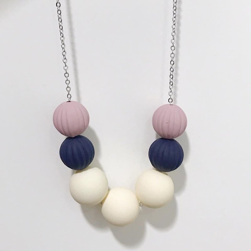 Pink Deep Red Naby Blue white Wooden Ball Necklace Birthday Gift Bridesmaid Gift - Chokers - Plastic White