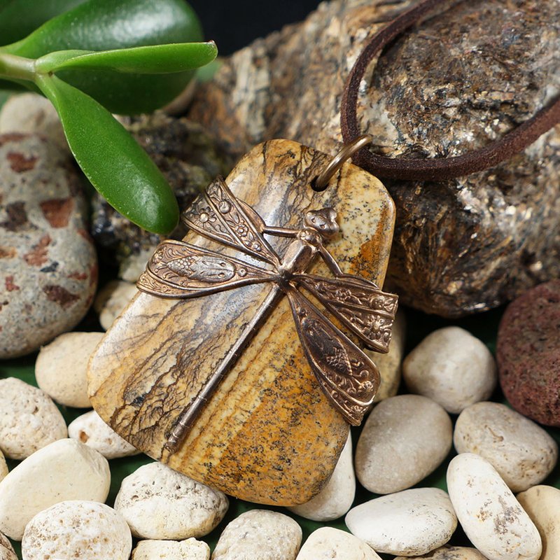 Beige Brown African Sand Jasper Brass Dragonfly Pendant Necklace Jewelry Gift - 項鍊 - 半寶石 咖啡色