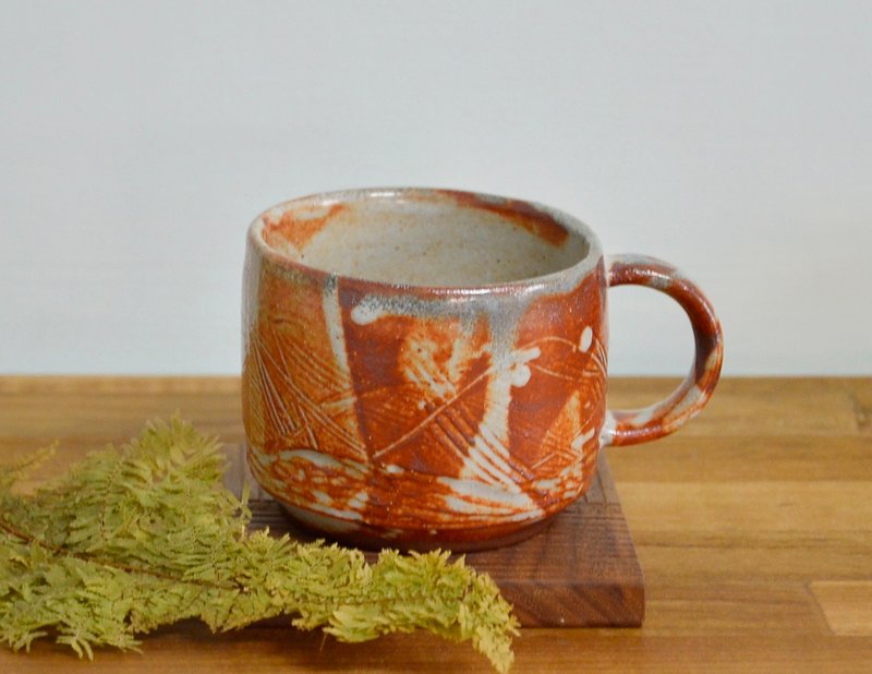 Shino handle cup - Mugs - Pottery 