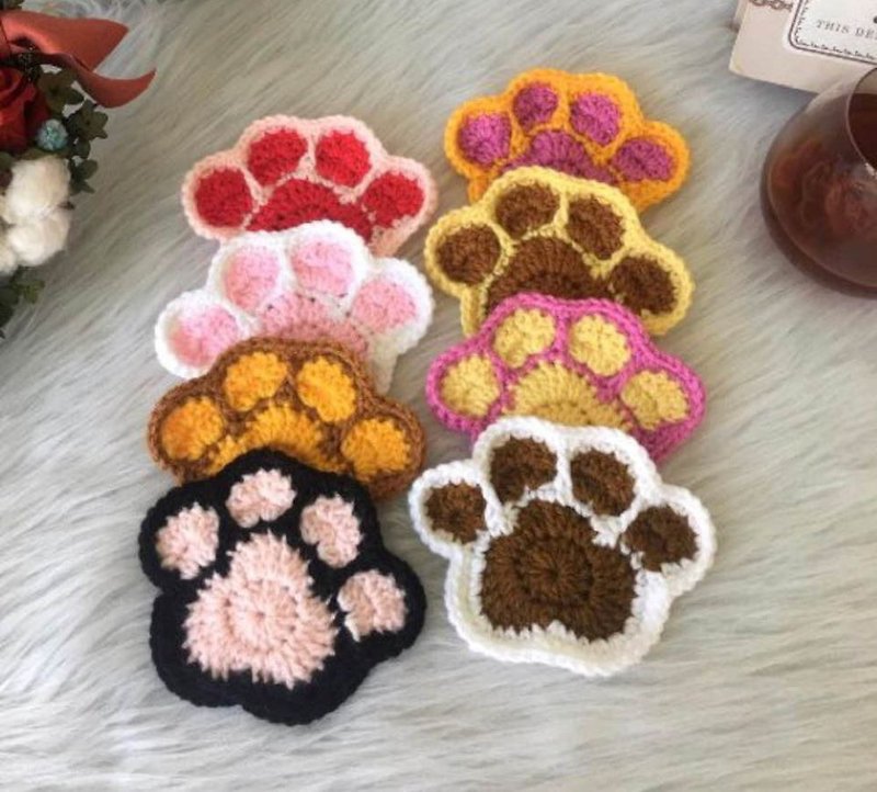 Pure handmade cute plush cat paw woven coaster ~ multi-color optional - ที่รองแก้ว - วัสดุอื่นๆ 