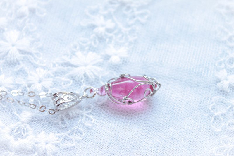 *Lilu Na Story*Flower Ling species glass necklace - limited edition - สร้อยคอ - แก้ว สึชมพู