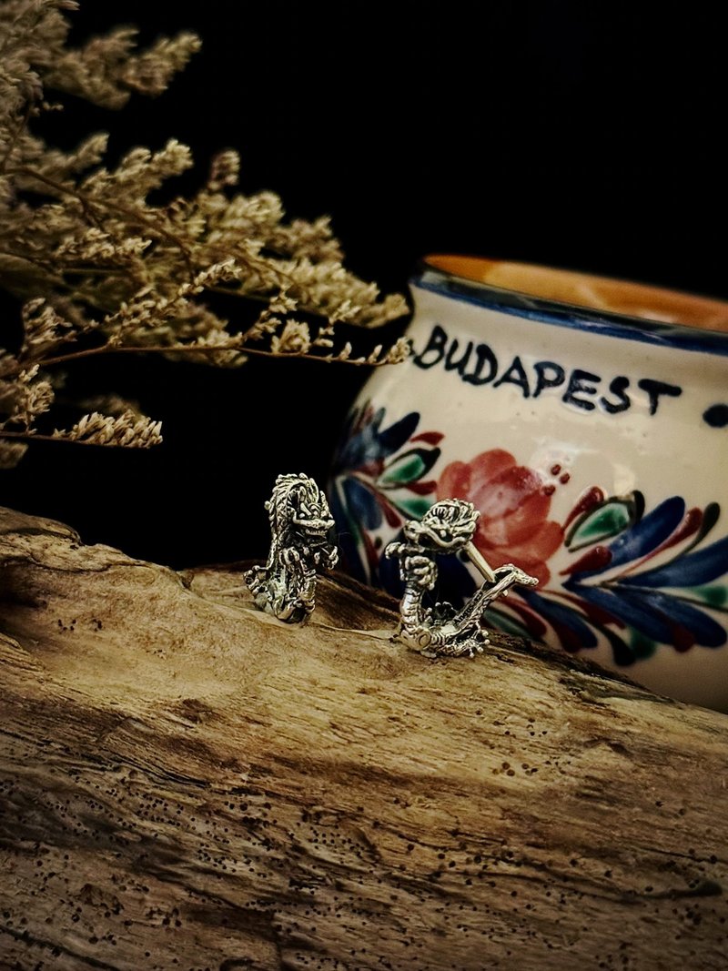 【新品】龍/易扣式/手作/耳環/單隻 - 耳環/耳夾/耳骨夾 - 純銀 銀色