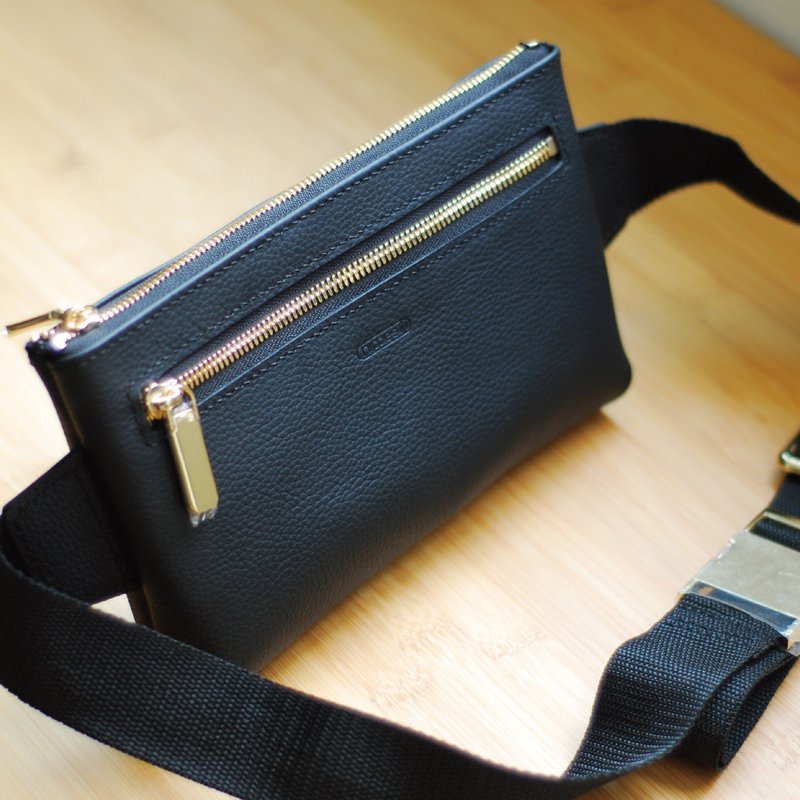 three-layer belt bag in leather with zipper - Messenger Bags & Sling Bags - Genuine Leather Black