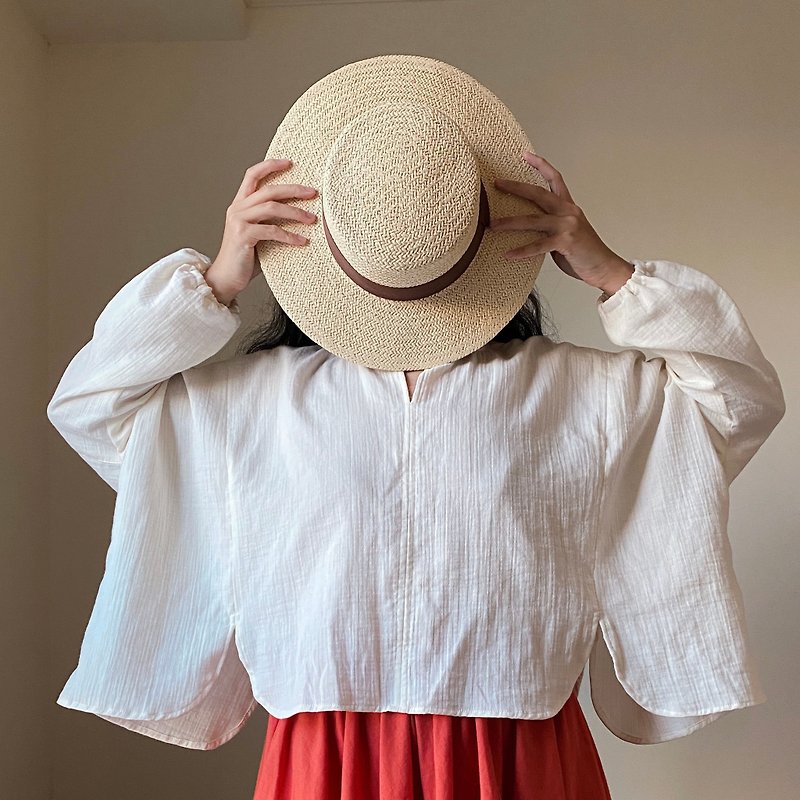 [Top 08] Drop shoulder v-neck kimono wide hem top/30 colors - Women's Tops - Cotton & Hemp White