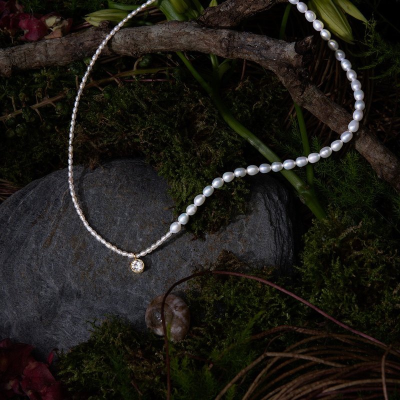 [Dual-purpose jewelry] Simple and classic natural pearl and zirconium diamond necklace/bracelet - Necklaces - Pearl White