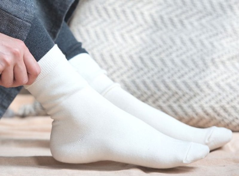 Silk Cotton Warm Socks [Organic Cotton and Silk] - อื่นๆ - ผ้าฝ้าย/ผ้าลินิน ขาว