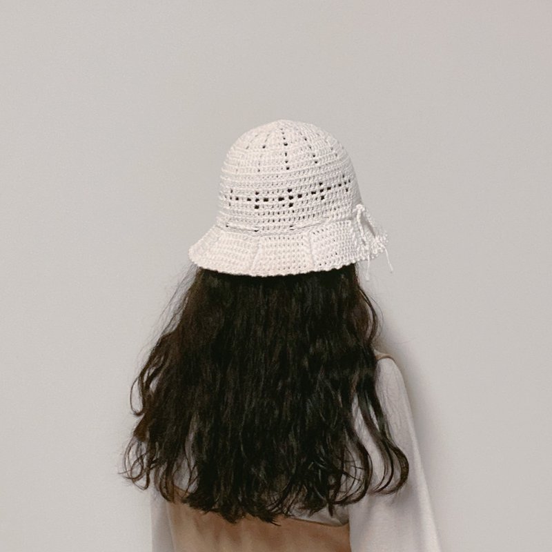 spring summer hat biscuit travel beach crochet hat - 帽子 - 棉．麻 白色