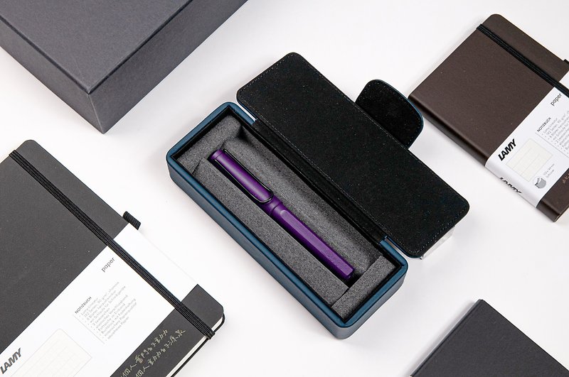 [Free laser engraving] LAMY ballpoint pen leather pen case blue/SAFARI - Lilac - ไส้ปากกาโรลเลอร์บอล - พลาสติก สีม่วง