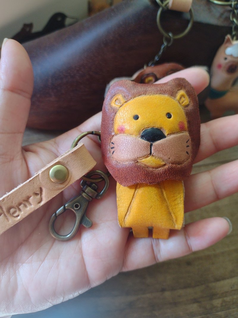 Lovely Lion King Pure Leather Keyring - Name Engravable - Keychains - Genuine Leather Blue